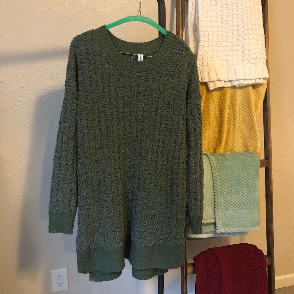 Green Teddy sweater